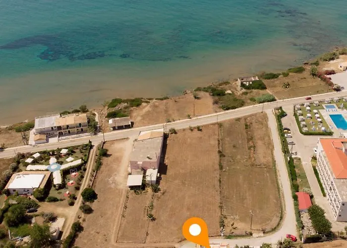 Aparthotel Issos