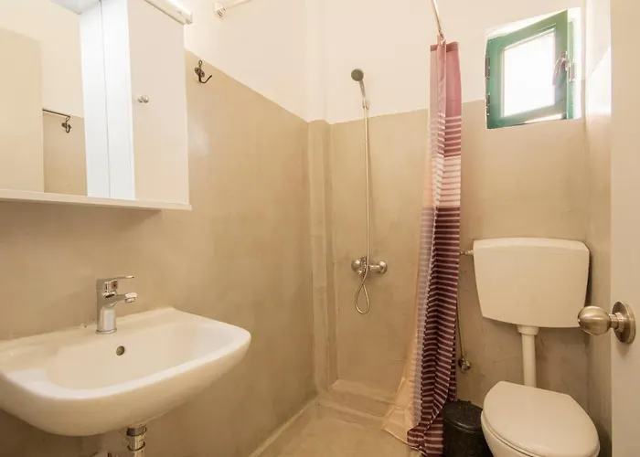 Issos Aparthotel Agios Georgios (Corfu)