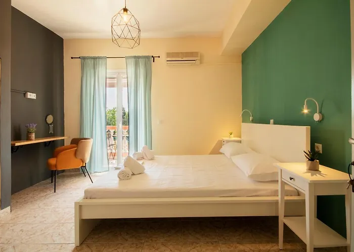 Issos Aparthotel Agios Georgios (Corfu)