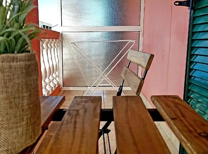 Aparthotel Issos