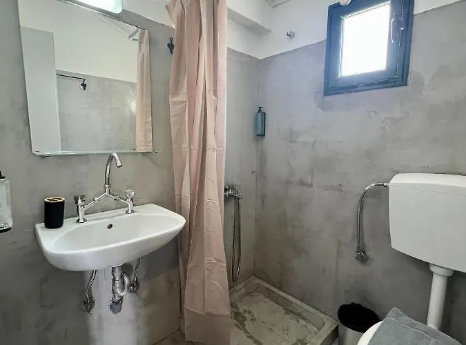 Aparthotel Issos